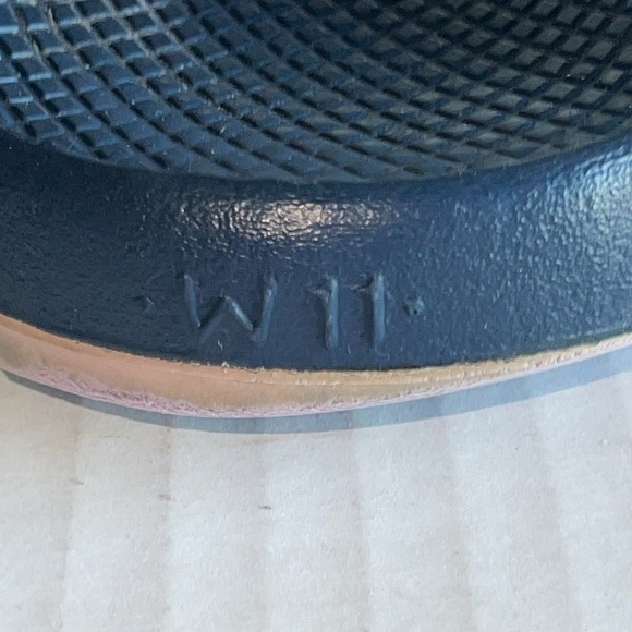 Chaco Z2 Teal And Purple Adjustable Strap Classic Sandals - Picture 7 of 8